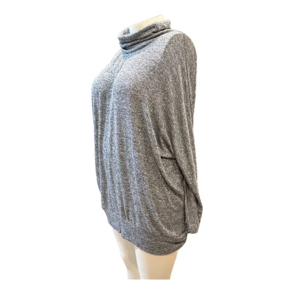 Lane Bryant Gray Sparkly Lightweight Long Sleeve Knit Tunic Women's Size 26-28 - Picture 2 of 8